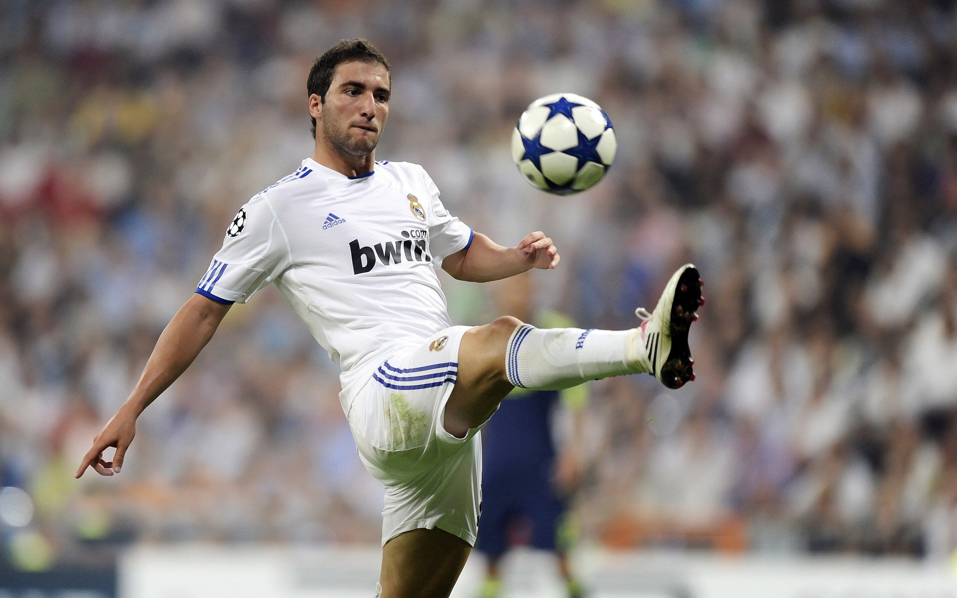 世界杯首秀经验塑造未来发展挑战,世界杯创新