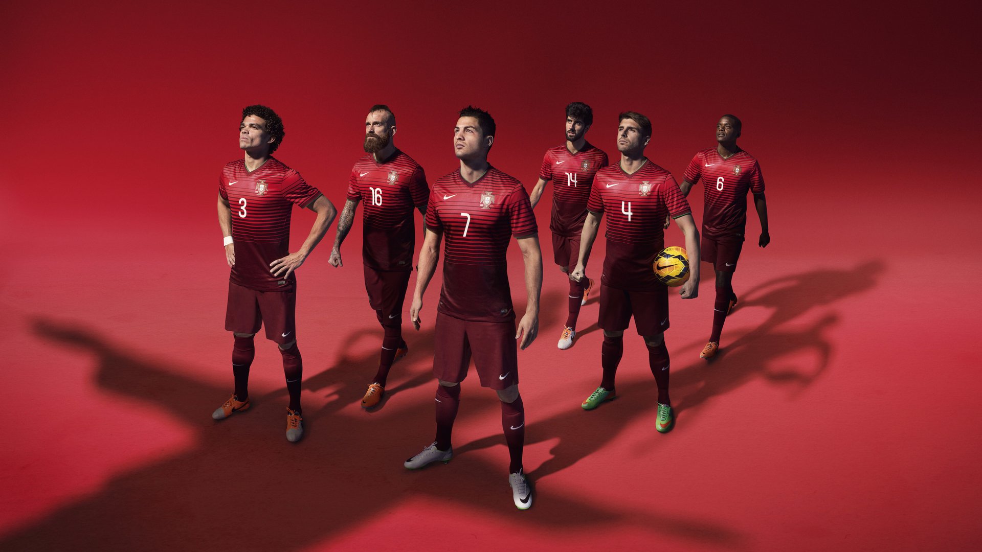 女子足球联赛注重品牌建设吸引更多观众关注，女子足球锦标赛